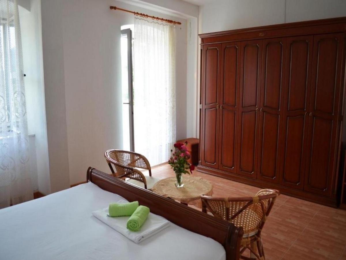 Holiday Home Carevic Gornja Brela Exteriér fotografie